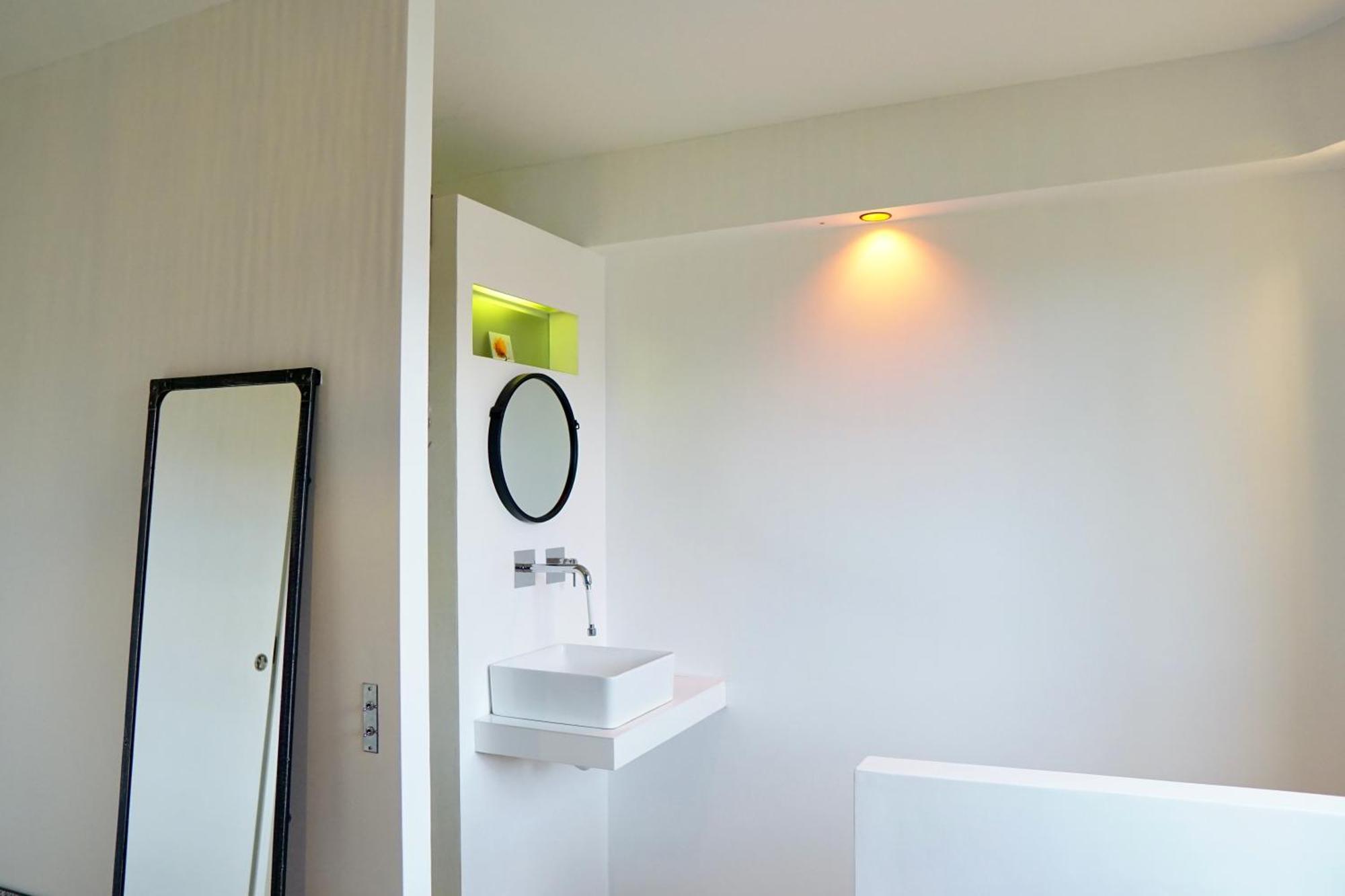 Spacious Loft In With Stunning View * Parigi